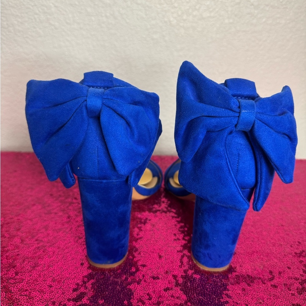 FASHION NOVA 💙 Royal Blue Suede Bow Ankle-Strap Block Heels (Women’s Size 8) - Picture 4 of 11